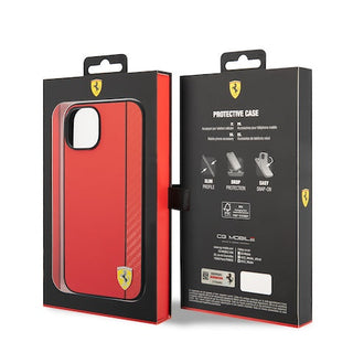 Ferrari Hard Case Pu Smooth And Carbon Effect Vertical Stripe Metal Logo - iPhone 14 Plus